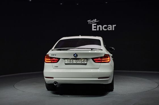 BMW Gran Turismo GT 320d xDrive — пробег 87 416 км — фото 4 из 5
