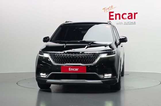 Kia Carnival 9-Seater Signature — пробег 103 905 км — фото 3 из 5