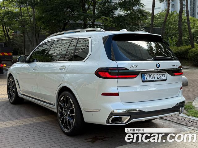 BMW X7 xDrive 40i M Sport 6STR — пробег 2 420 км — фото 5 из 5
