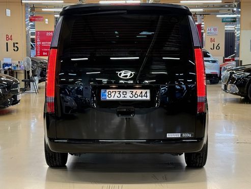 Hyundai Staria Cargo 5-Seater Modern — пробег 11 303 км — фото 4 из 5