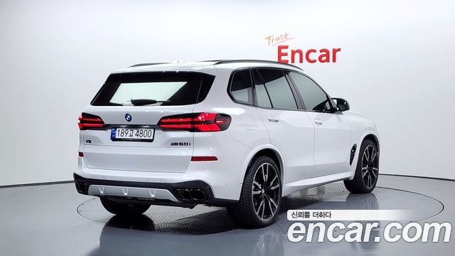 BMW X5 M60i — пробег 29 319 км — фото 2 из 5