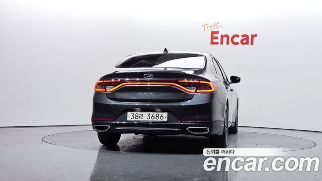 Hyundai Grandeur из Кореи Encar