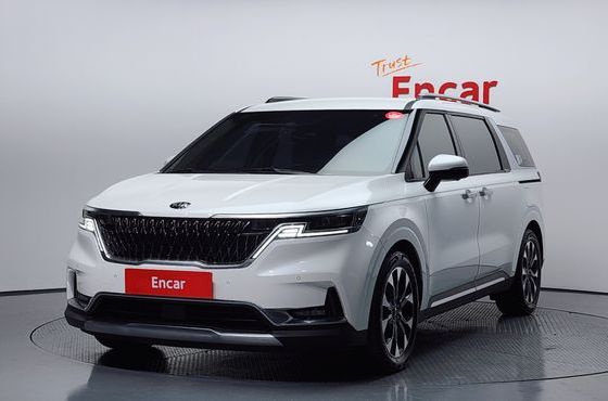 Kia Carnival 9-Seater Signature — пробег 91 425 км — фото 1 из 5