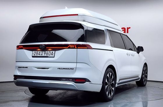 Kia Carnival Gasoline 7-Seater Hi-Limousine Signature — пробег 112 177 км — фото 2 из 5