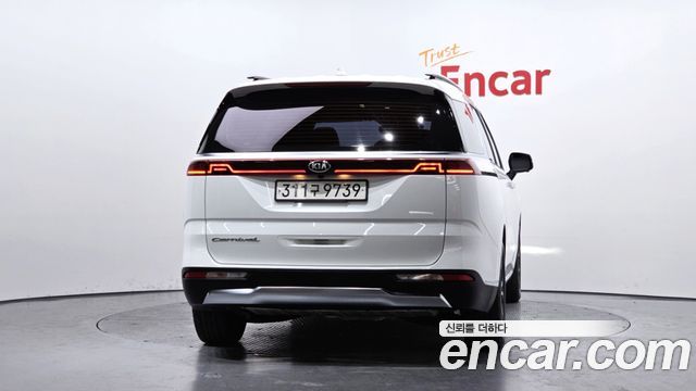 Kia Carnival из Кореи Encar
