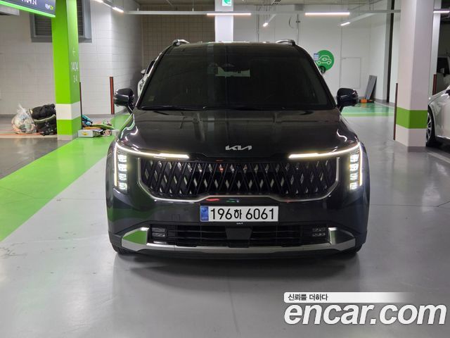 Kia Carnival Gasoline 7-Seater Signature — пробег 15 405 км — фото 1 из 5