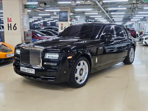 Rolls-Royce Phantom 6.7 V12 — пробег 45 900 км — фото 1 из 5