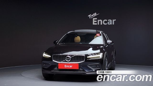 Volvo V60 из Кореи Encar