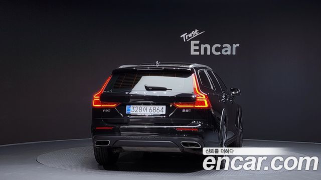 Volvo V60 из Кореи Encar
