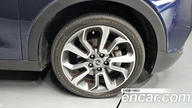 Ssangyong TIBOLI из Кореи Encar