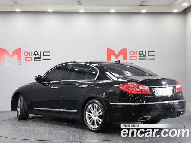 Hyundai Genesis из Кореи Encar