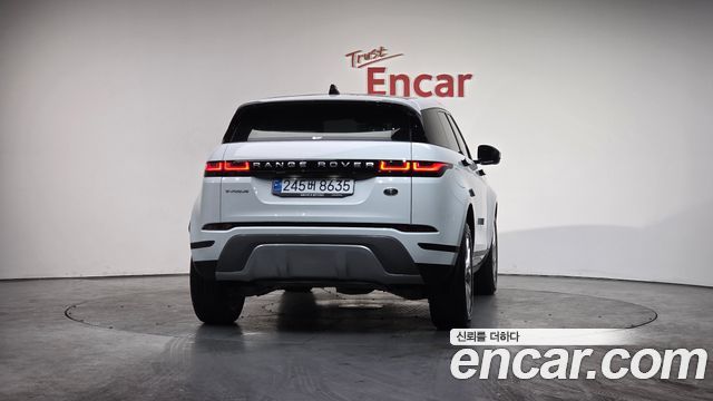 Land Rover Range Rover Evoque P250 SE — пробег 33 090 км — фото 4 из 5