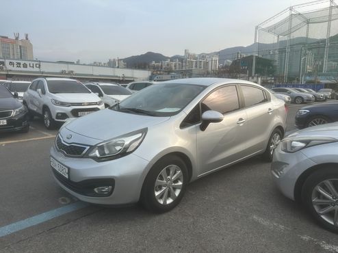 Kia pride 1.4 MPI Sedan Deluxe — пробег 36 286 км — фото 3 из 5