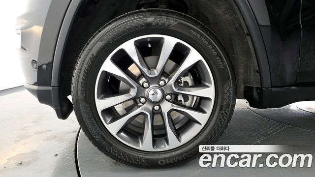 Jeep Cherokee из Кореи Encar