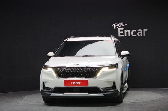 Kia Carnival 7-Seater Signature — пробег 94 999 км — фото 3 из 5