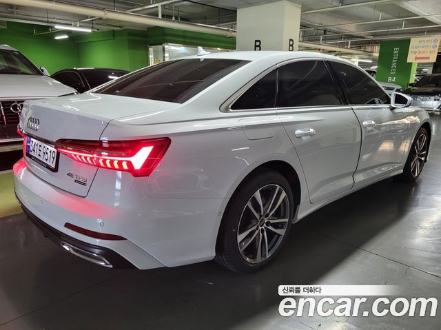 Audi A6 45 TFSI Quattro Premium — пробег 42 000 км — фото 5 из 5
