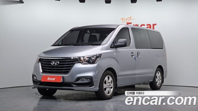 Hyundai Starex Urban 9-Seater Premium — пробег 126 310 км — фото 1 из 5