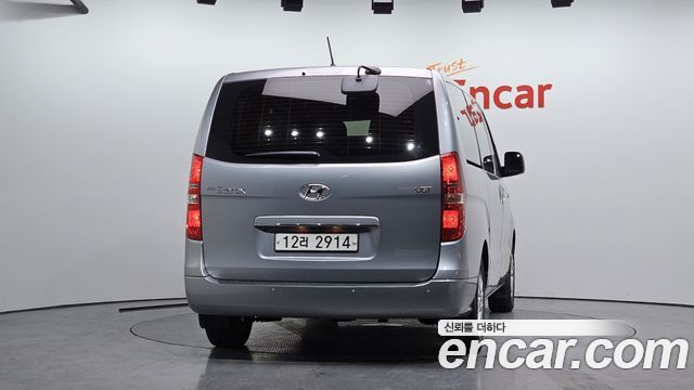 Hyundai Starex Urban 9-Seater Premium — пробег 126 310 км — фото 4 из 5