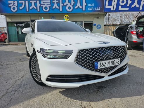 Genesis G90 3.8 AWD Luxury — пробег 114 000 км — фото 1 из 5