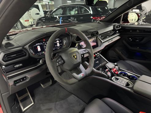Lamborghini Urus 4.0 V8 SE — пробег 44 км — фото 4 из 5