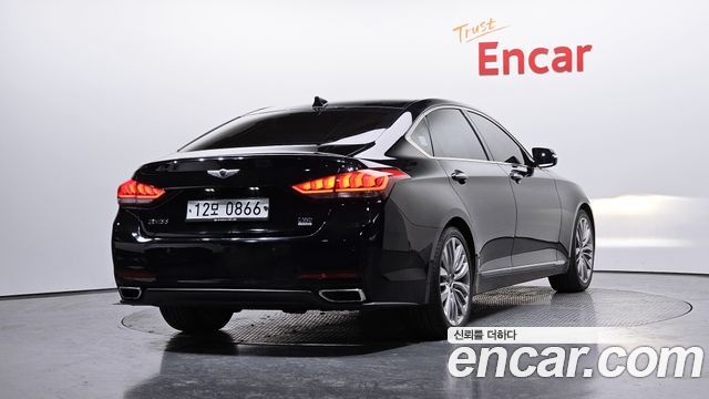 Hyundai Genesis из Кореи Encar