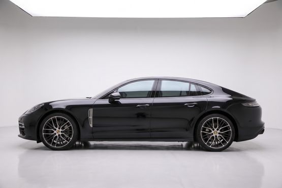 Porsche Panamera 2.9 AWD Platinum Edition — пробег 92 000 км — фото 1 из 5