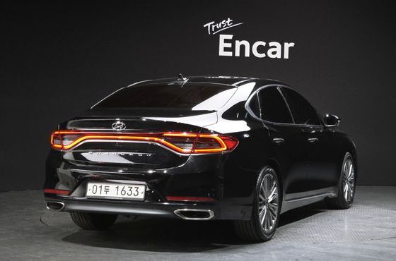 Hyundai Grandeur 2.4 Premium Special — пробег 111 671 км — фото 2 из 5
