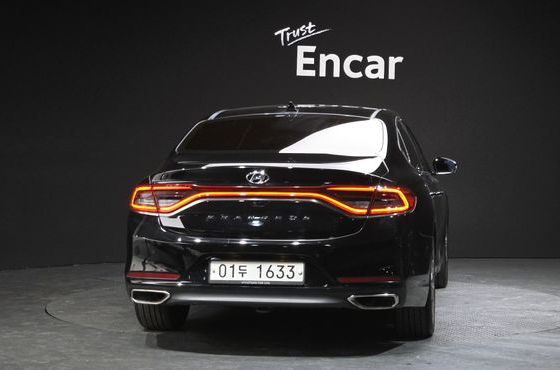 Hyundai Grandeur 2.4 Premium Special — пробег 111 671 км — фото 4 из 5