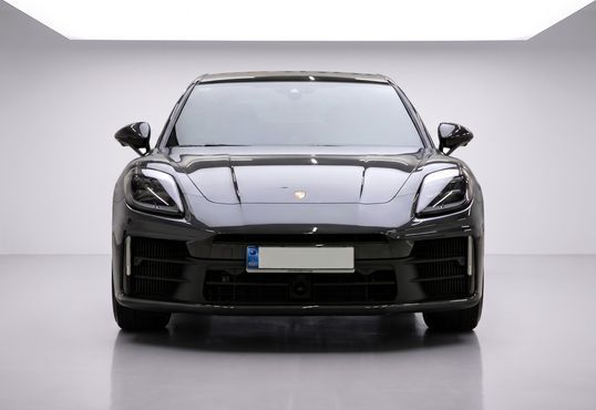 Porsche Panamera 2.9 AWD — пробег 4 700 км — фото 5 из 5