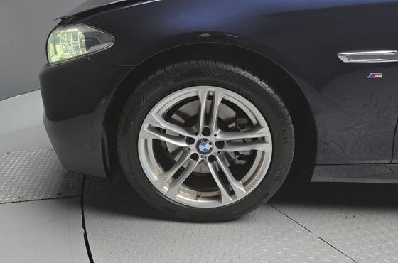 BMW 5-Series 528i xDrive Aero Dynamic Special Edition — пробег 172 057 км — фото 5 из 5