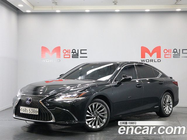 Lexus ES Executive — пробег 69 023 км — фото 1 из 5
