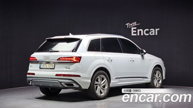 Audi Q7 из Кореи Encar