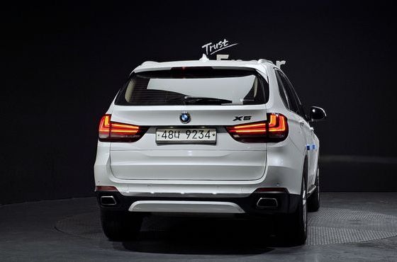 BMW X5 xDrive 30d — пробег 195 571 км — фото 4 из 5