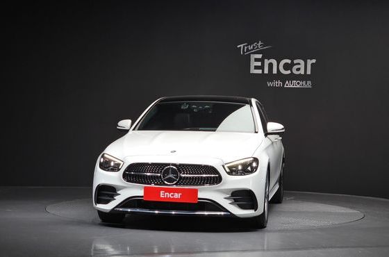 Mercedes-Benz E-Class E350 4MATIC AMG Line — пробег 71 188 км — фото 3 из 5