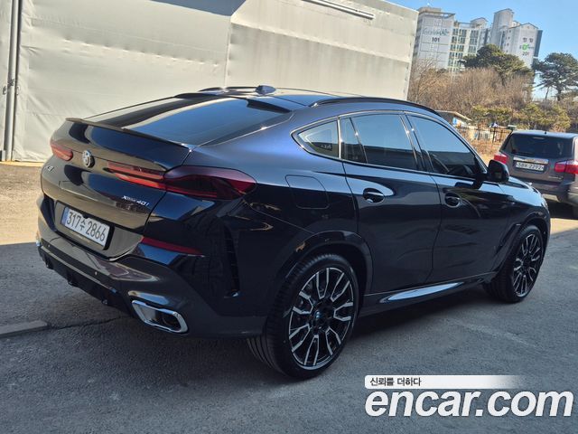 BMW X6 xDrive40i M Sport — пробег 1 320 км — фото 3 из 5