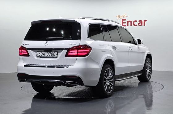 Mercedes-Benz GLS-Class GLS500 4MATIC — пробег 158 023 км — фото 2 из 5