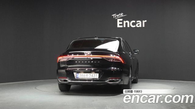 Hyundai Grandeur из Кореи Encar