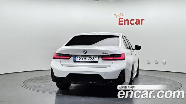 BMW 3-Series из Кореи Encar