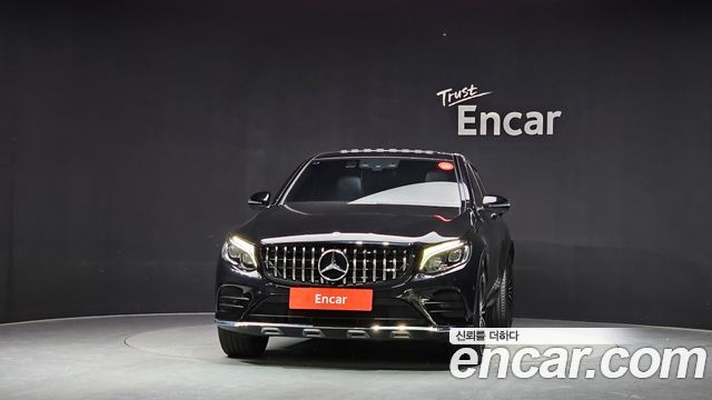 Mercedes-Benz GLC-Class GLC300 4MATIC AMG Line Coupe — пробег 72 804 км — фото 3 из 5