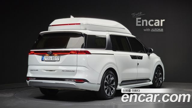 Kia Carnival 9-Seater Hi-Limousine Signature — пробег 47 626 км — фото 2 из 5