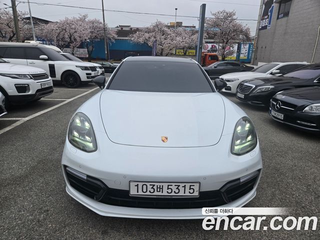 Porsche Panamera 4.0 GTS — пробег 100 300 км — фото 3 из 5