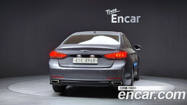 Hyundai Genesis из Кореи Encar