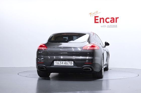 Porsche Panamera 3.6 AWD 970 — пробег 142 359 км — фото 4 из 5