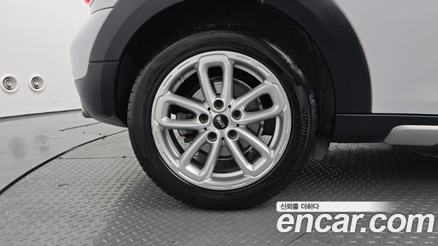 Mini Countryman из Кореи Encar