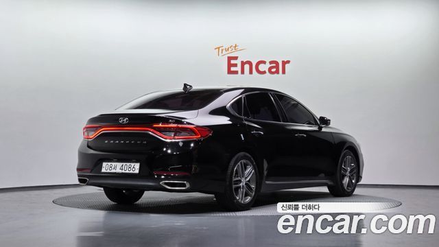 Hyundai Grandeur из Кореи Encar
