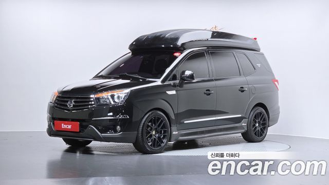 Ssangyong KORANDO 4WD Chateau 11-seater — пробег 120 192 км — фото 1 из 5