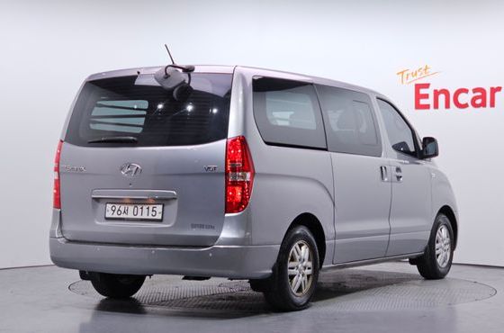 Hyundai Starex 5-Seater VAN Smart — пробег 110 710 км — фото 2 из 5