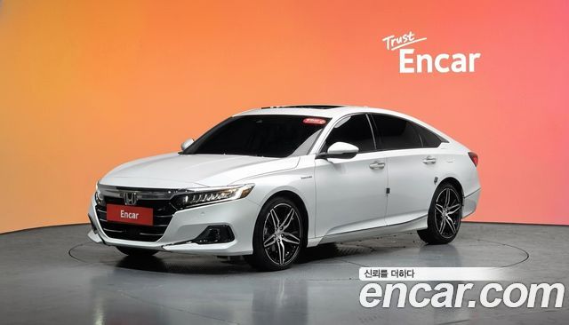 Honda Accord 2.0 Hybrid Touring — пробег 47 802 км — фото 1 из 5