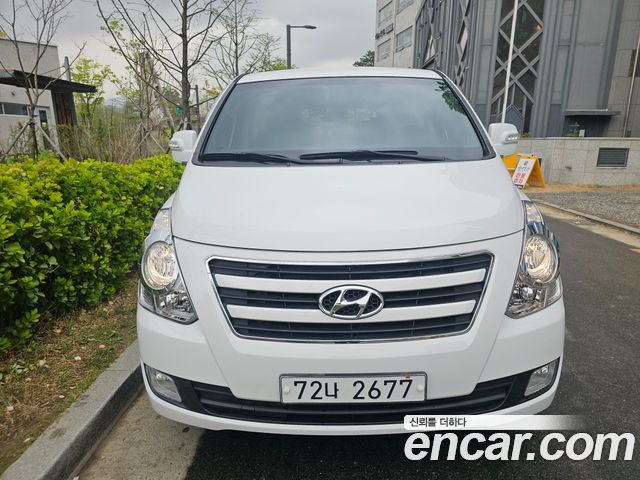 Hyundai Starex 11-Seater Wagon Modern — пробег 61 431 км — фото 3 из 5