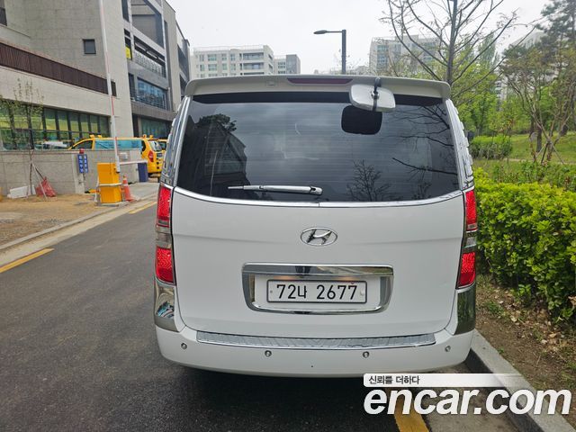 Hyundai Starex 11-Seater Wagon Modern — пробег 61 431 км — фото 5 из 5
